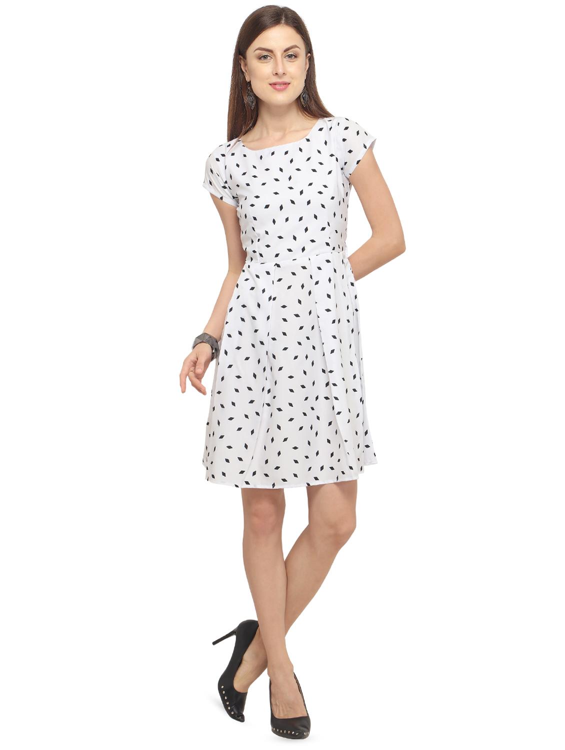 round neck pleated a-line dress - 16457103 - Zoom Image - 1