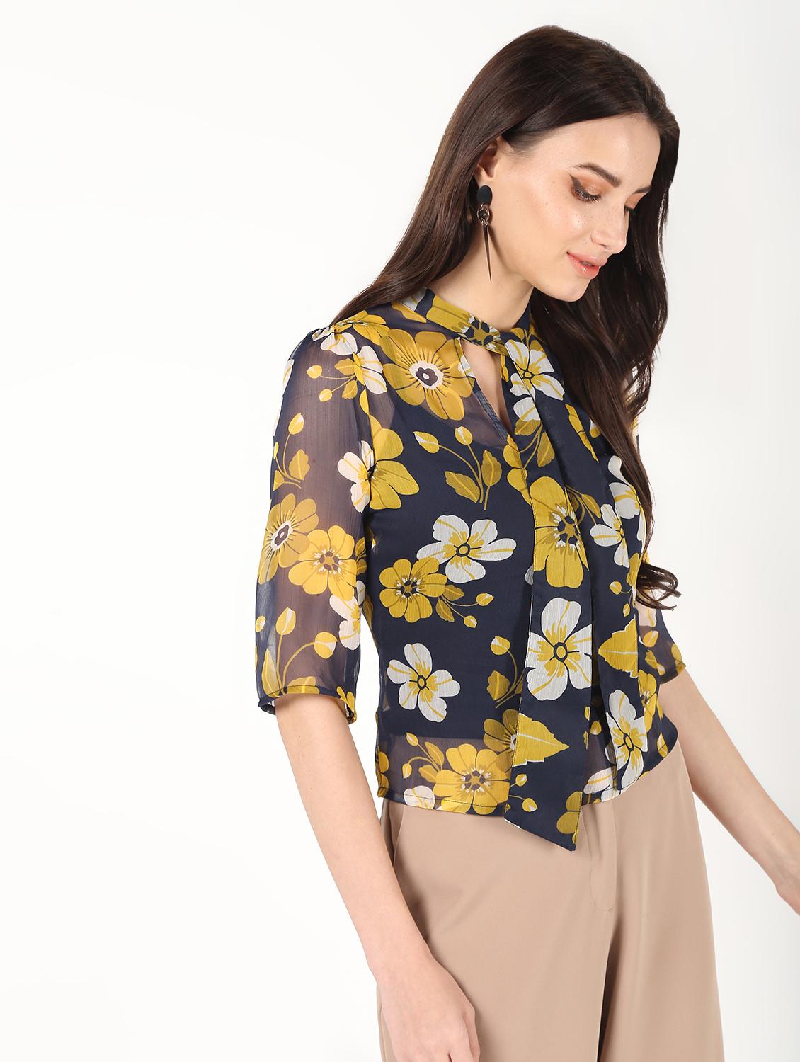 tie up neck sheer top - 16457135 - Zoom Image - 3
