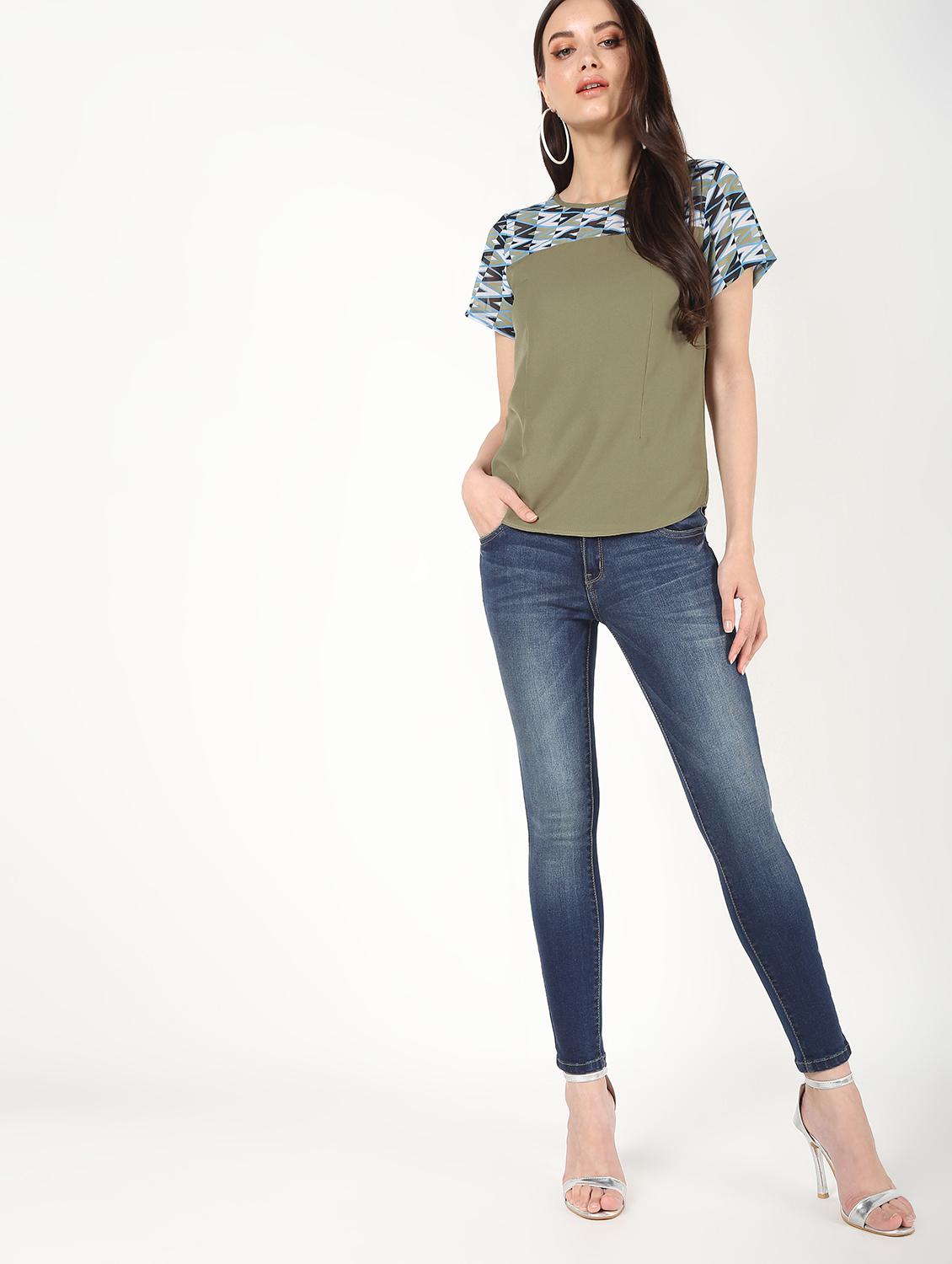round neck abstract panel top - 16457136 - Zoom Image - 1