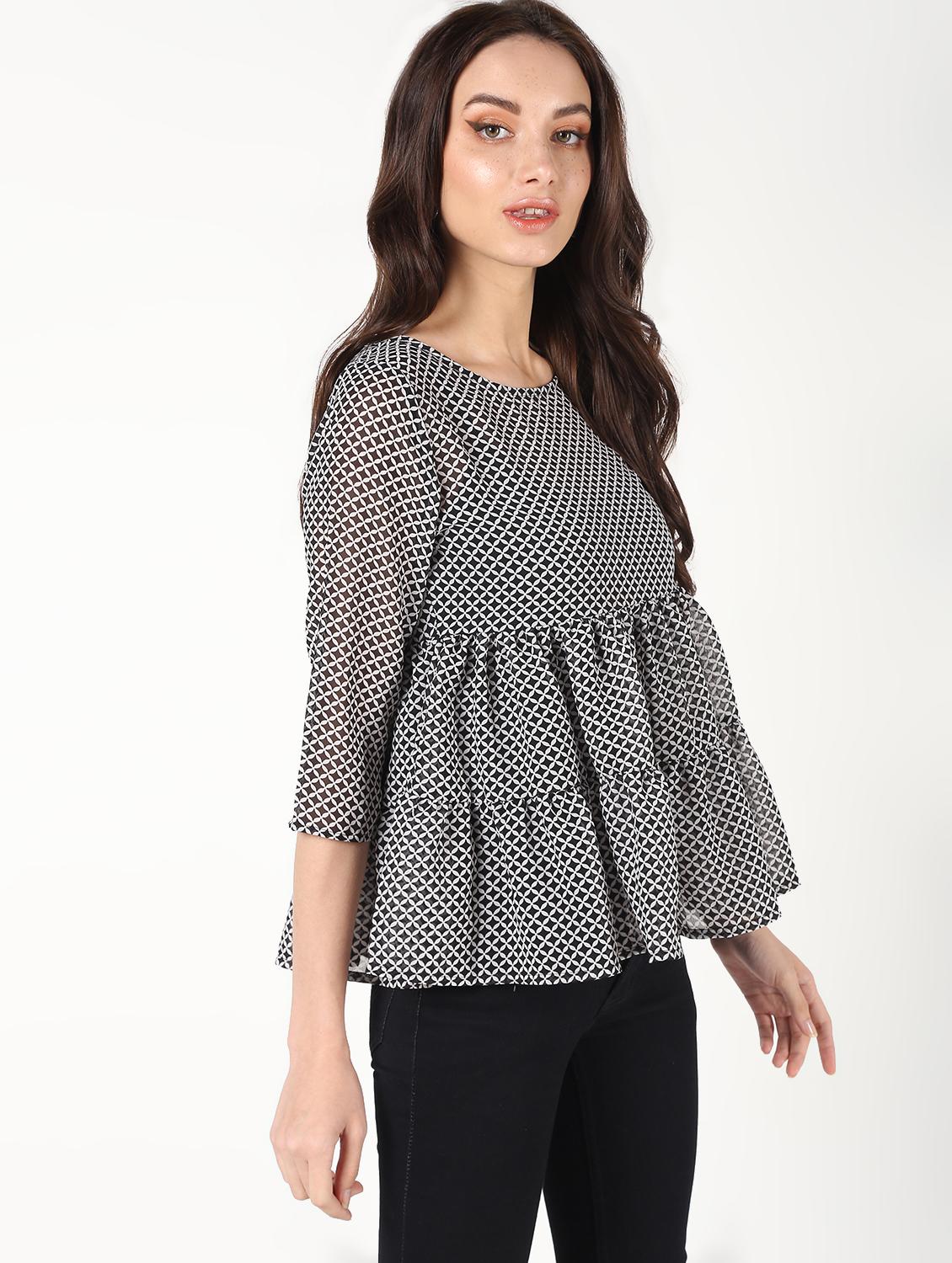 round neck gathered peplum top - 16457137 - Zoom Image - 2