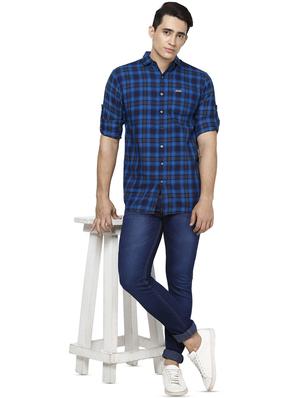 dark blue light washed denim jeans - 16457158 - Standard Image - 4