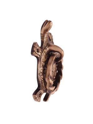 susajjit decorative door knocker of tortoise made of brass metal - 16457514 - Standard Image - 3