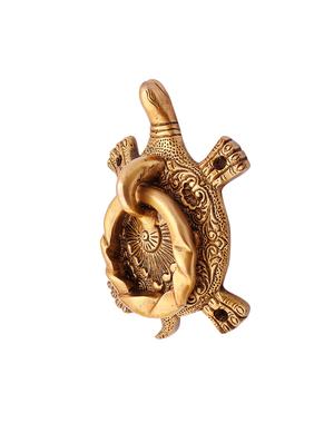 susajjit antique door knocker with fengsui tortoise style decorative door d?cor - 16457515 - Standard Image - 2