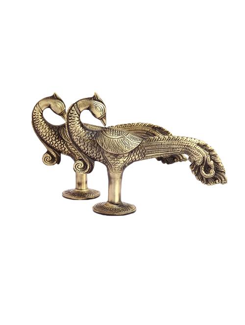 brass door handle of decorative peacock figure - 16458056 - Very Small Image - 1