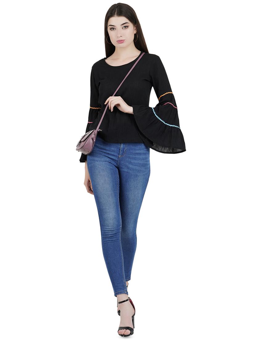 round neck bell sleeved top - 16459023 - Zoom Image - 4