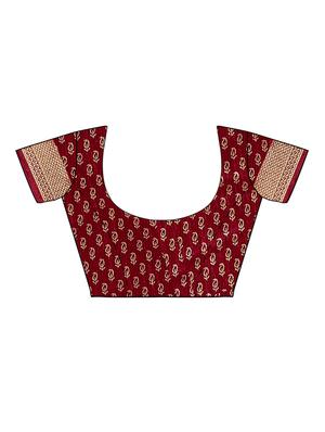 paisley printed saree with blouse - 16460066 - Standard Image - 4
