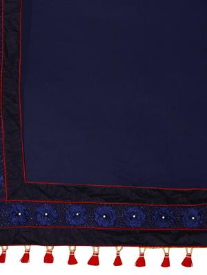 embroidered solid saree with blouse - 16463748 - Standard Image - 4