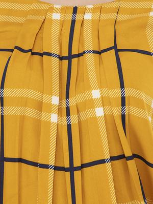 round neck plaid checks top - 16464517 - Standard Image - 4
