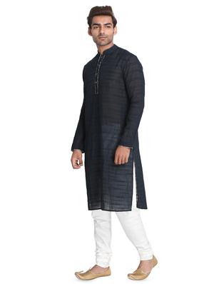 black striped long kurtas kurta - 16466173 - Standard Image - 2