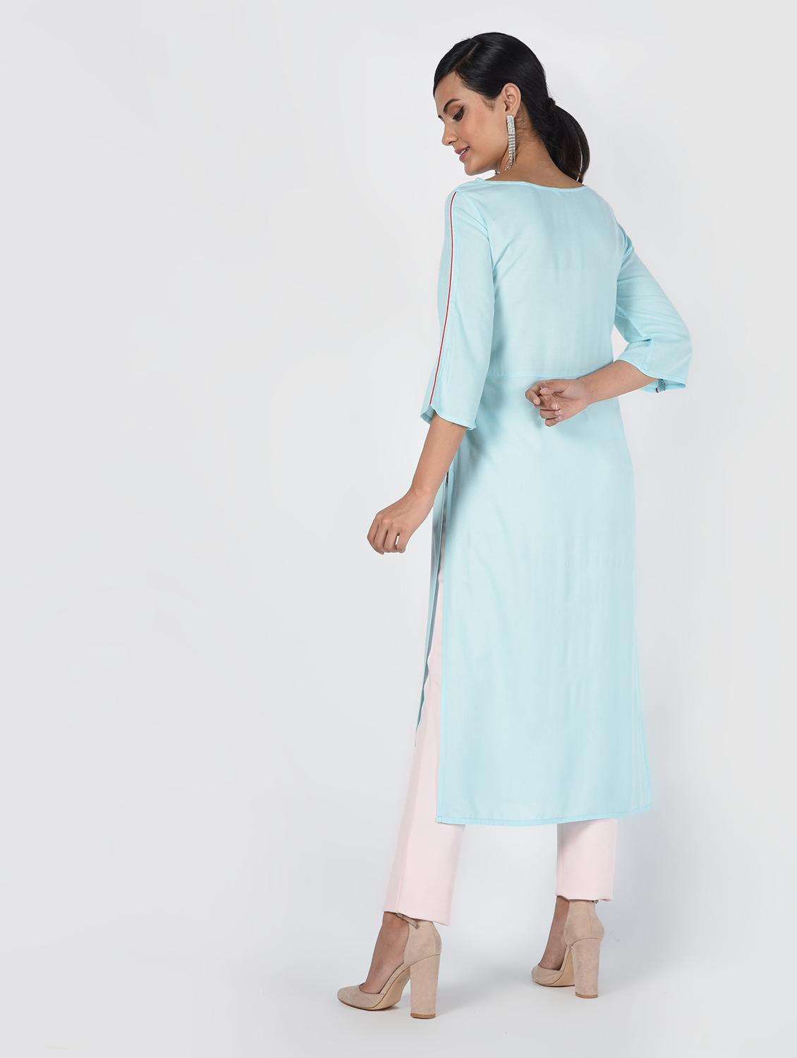 embroidered straight kurta - 16466307 - Zoom Image - 4