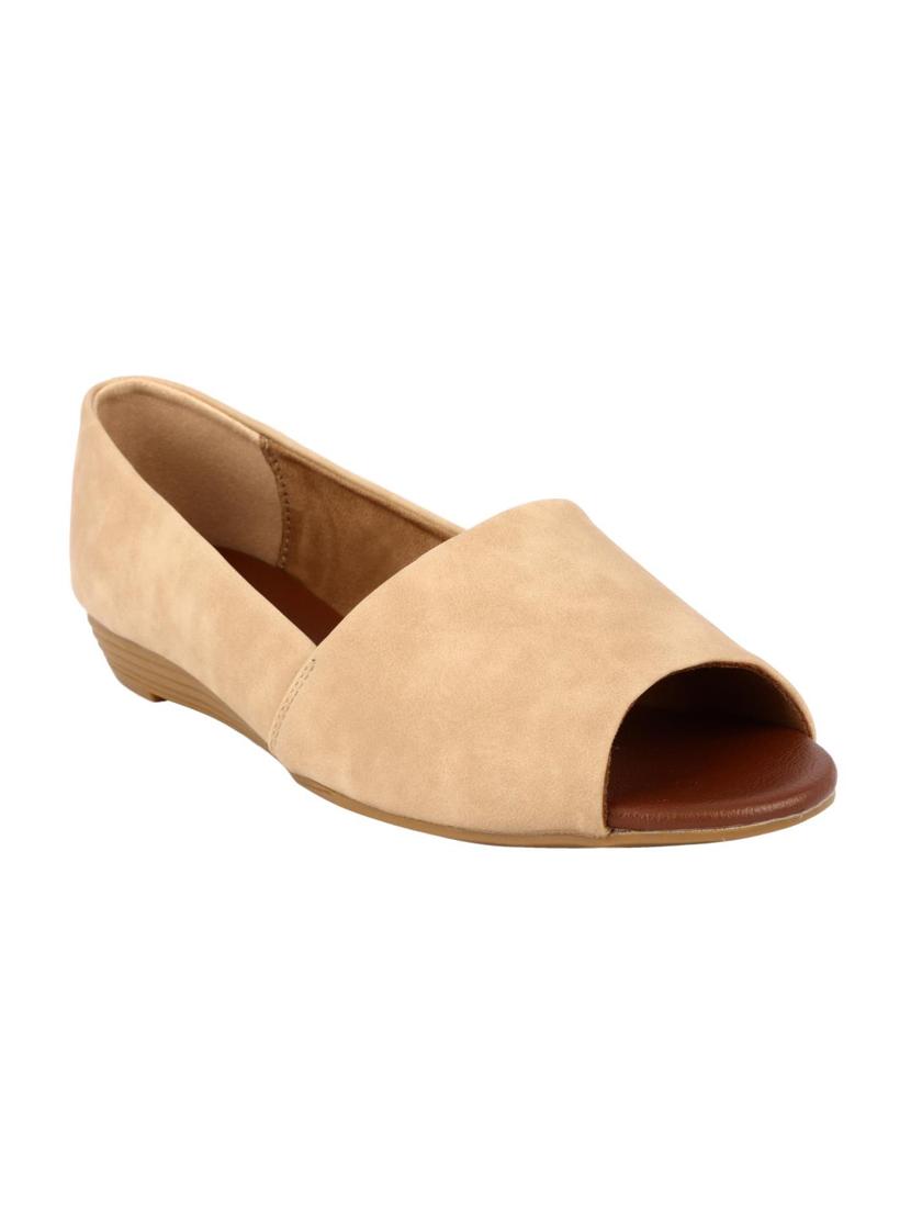 beige slip on wedges - 16468444 - Zoom Image - 1
