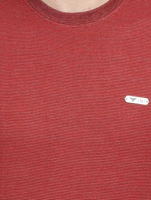 red striped t-shirt - 16477424 - Standard Image - 4