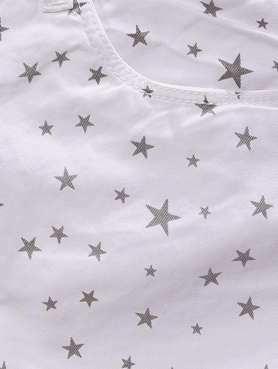 white printed shorts - 16477586 - Zoom Image - 3