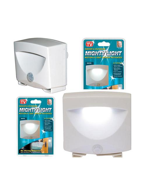 mighty light-battery - 16478161 - Standard Image - 1