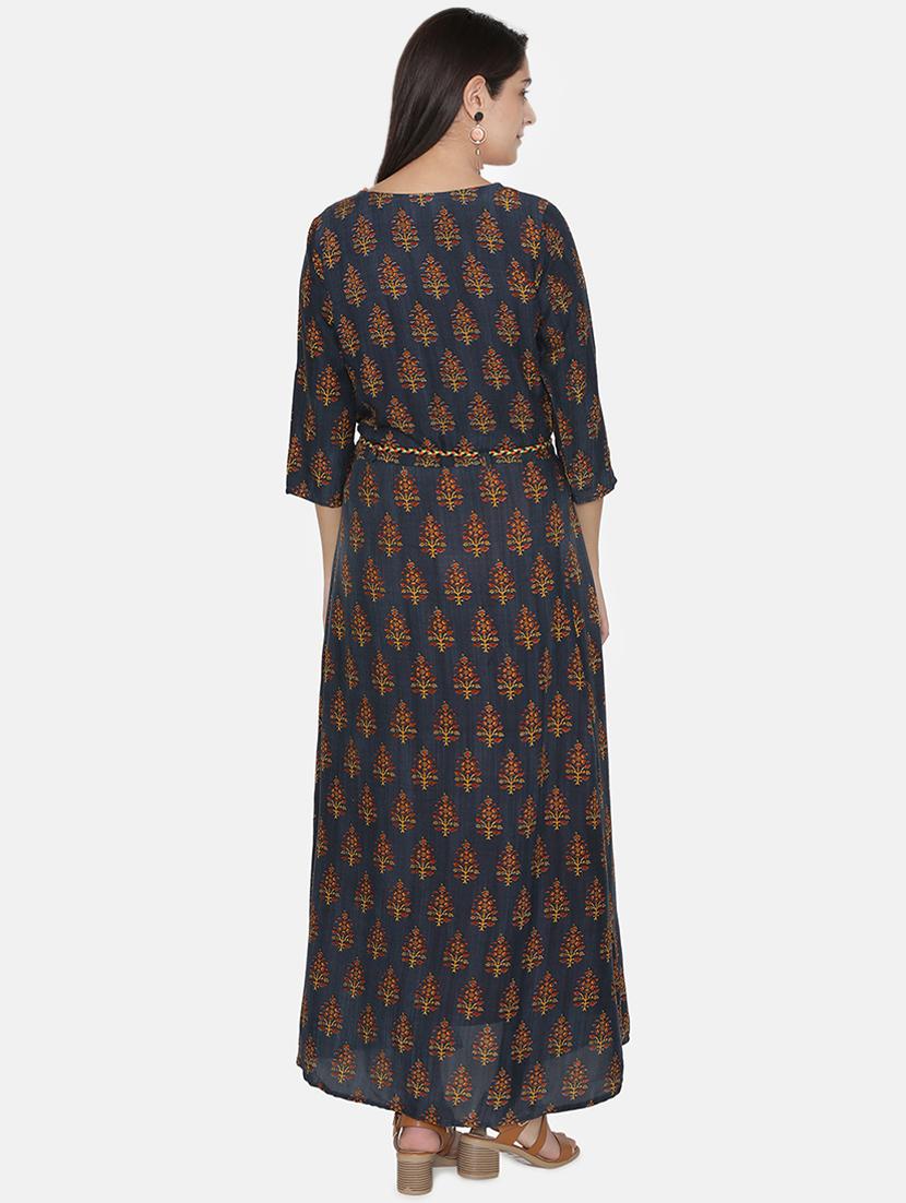 embroidered a-line kurta with jacket - 16482693 - Zoom Image - 3