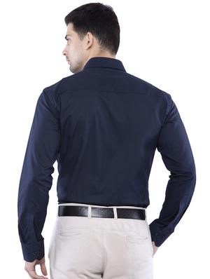 navy blue solid formal shirt - 16485250 - Standard Image - 3