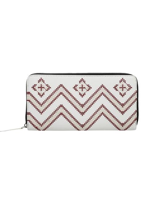 white leatherette (pu) regular clutch - 16487947 - Standard Image - 1