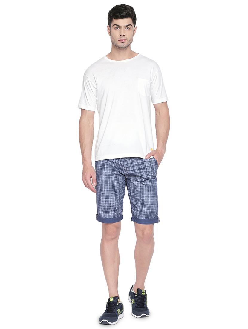 blue checkered bermuda shorts - 16491956 - Zoom Image - 4