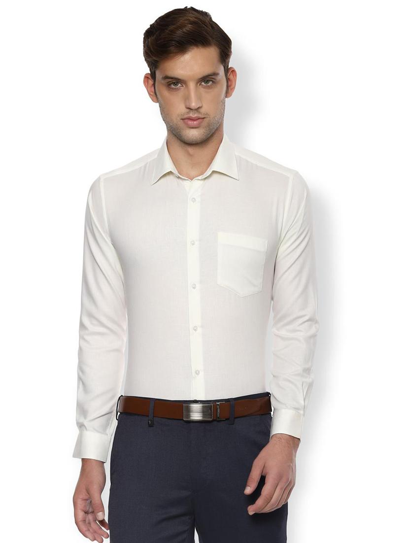 white solid formal shirt - 16493907 - Zoom Image - 1