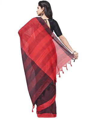 striped handloom saree - 16497708 - Standard Image - 2