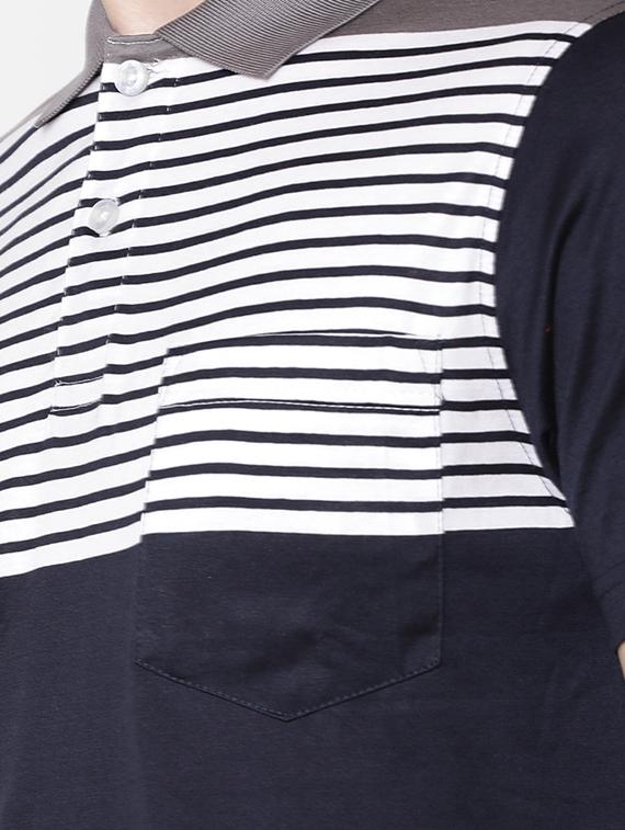 navy blue striped pocket t-shirt - 16497915 - Zoom Image - 5