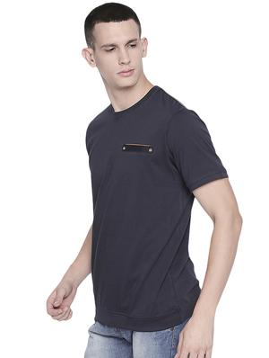 navy blue solid pocket t-shirt - 16498917 - Standard Image - 2