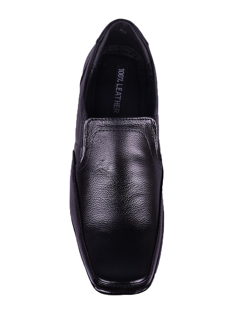 avinash handicrafts black leather slip ons - 16499138 - Zoom Image - 4