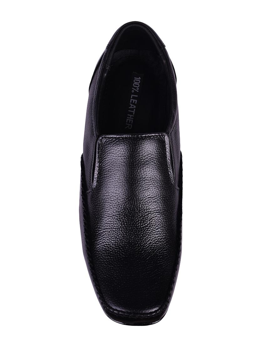 avinash handicrafts black leatther slip ons - 16499142 - Zoom Image - 4