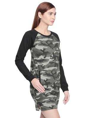 raglan sleeved camouflage sheath dress - 16500337 - Standard Image - 2