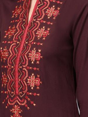 embroidered straight kurta - 16504820 - Standard Image - 4