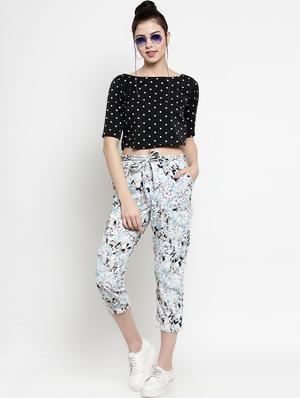 tie up waist abstract capri - 16508880 - Standard Image - 4