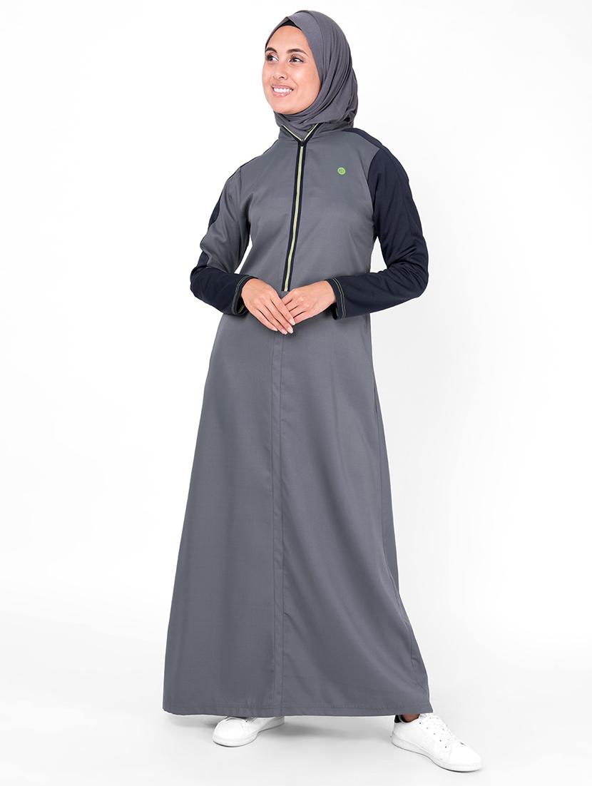 solid a-line cloaks & abaya - 16510663 - Zoom Image - 1
