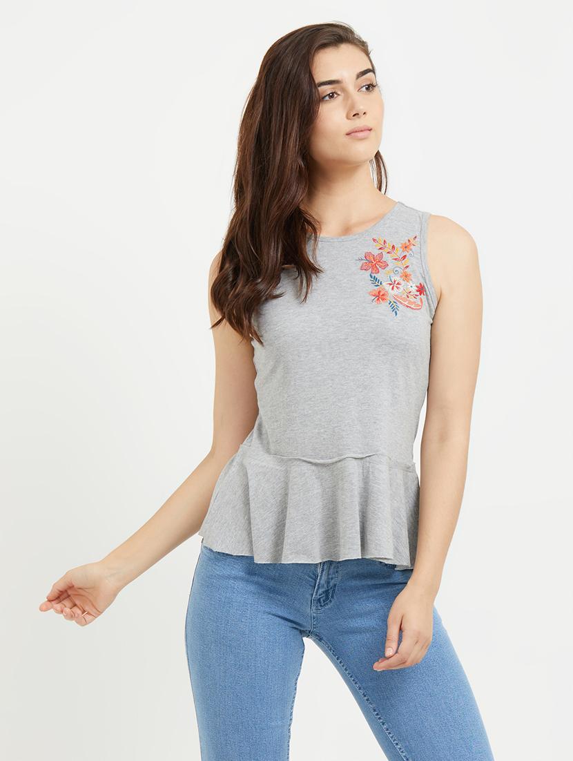 embroidered detail solid top - 16513102 - Zoom Image - 1