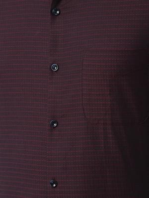 maroon self design formal shirt - 16513272 - Standard Image - 5