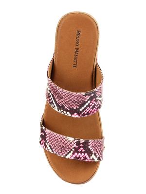 pink slip on wedges - 16515331 - Standard Image - 4