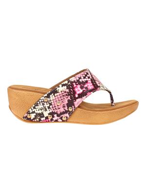 pink toe separator wedges - 16515334 - Standard Image - 2