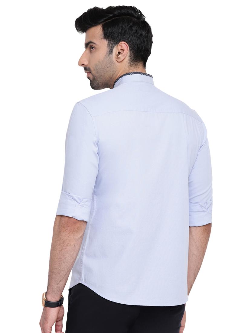 light blue solid casual shirt - 16518028 - Zoom Image - 3