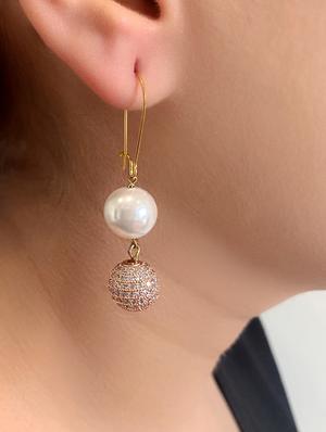 multi colored drop earring - 16518461 - Standard Image - 3
