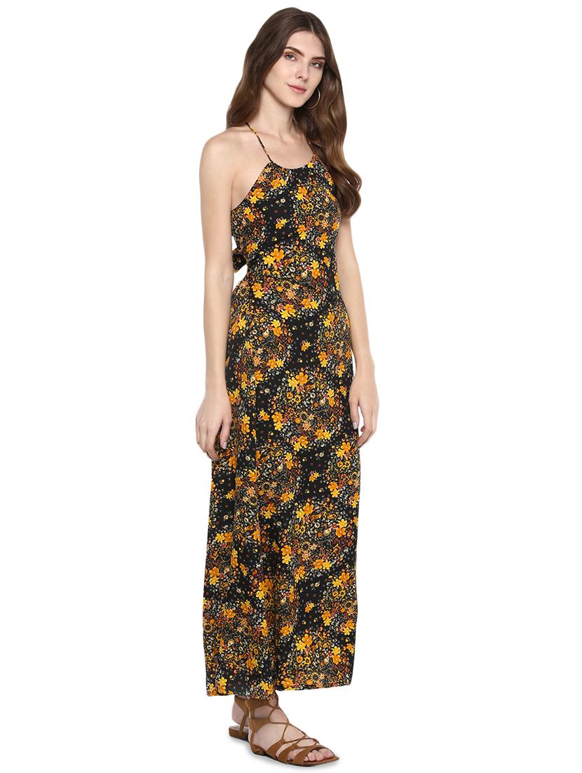 tie back halter neck floral maxi dress - 16520249 - Zoom Image - 2