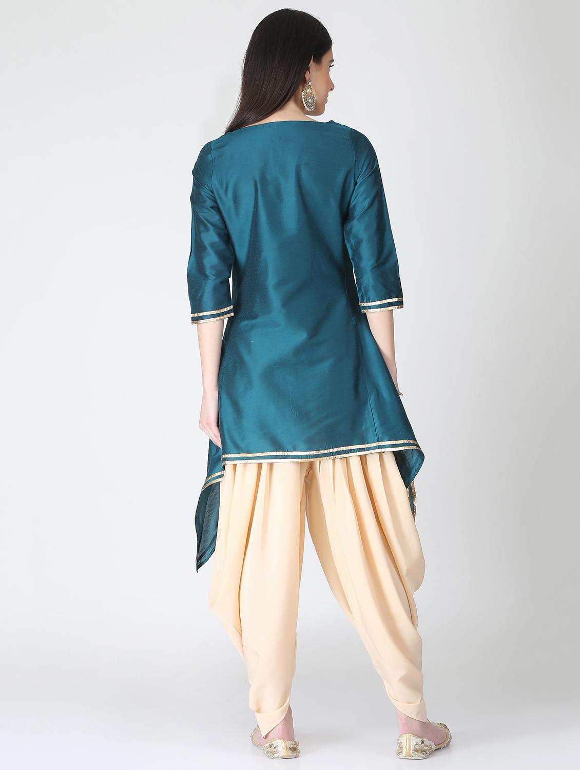gota patti solid silk asymmetric kurta - 16521600 - Zoom Image - 3