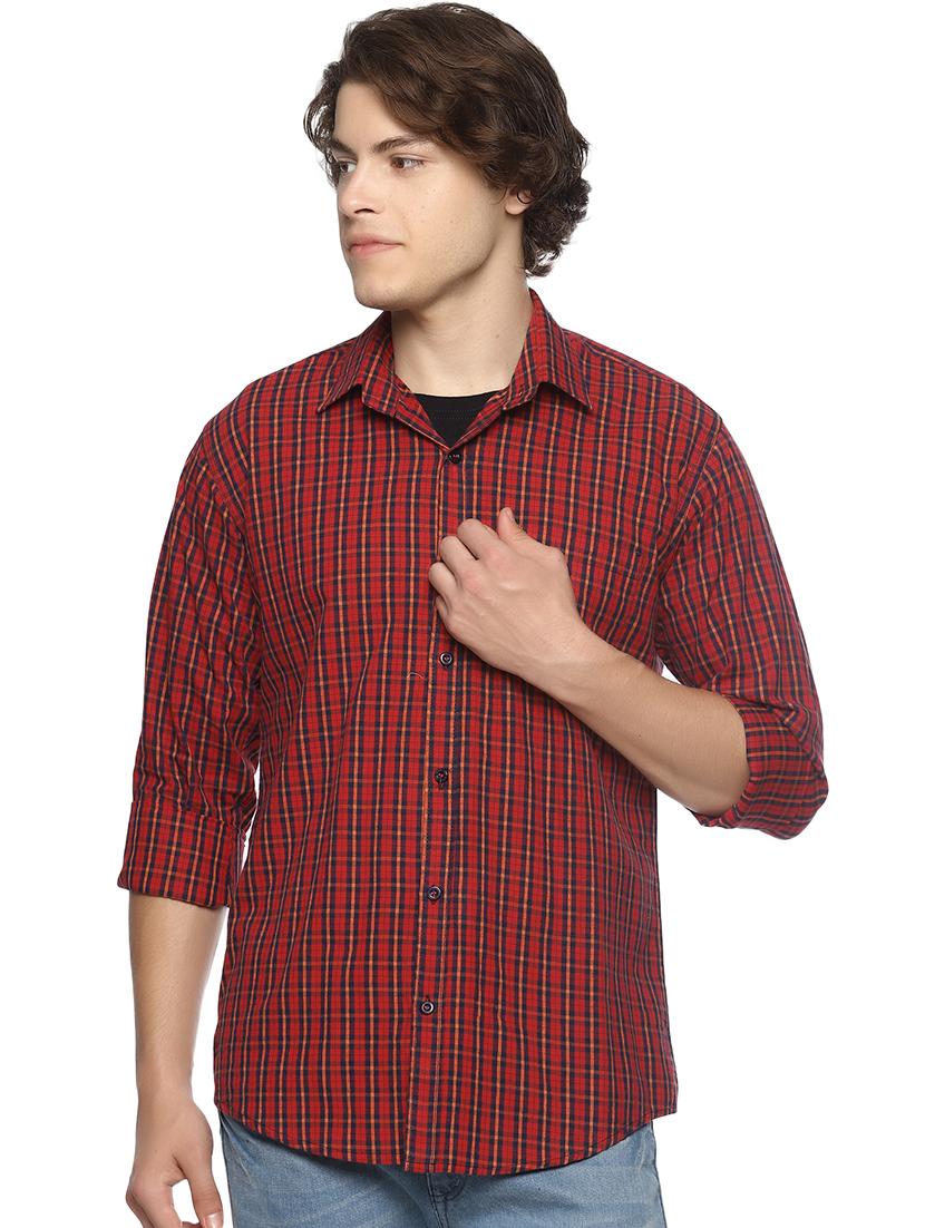 red checkered casual shirt - 16527514 - Zoom Image - 1