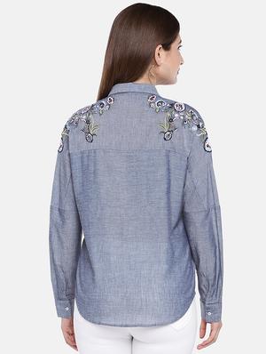 curved hem embroidered shirt - 16545220 - Standard Image - 3