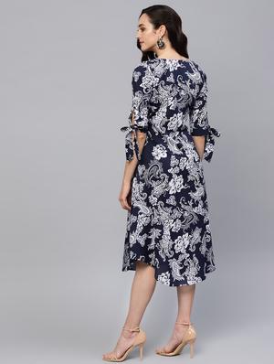 tie up sleeved paisley a-line dress - 16546600 - Standard Image - 3