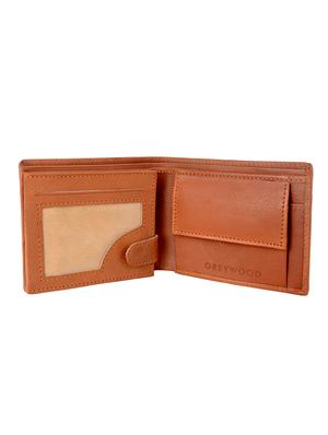 brown leather wallet - 16549768 - Standard Image - 3