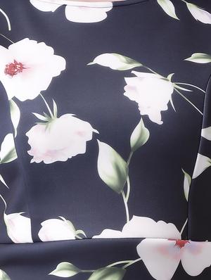round neck floral bodycon dress - 16552921 - Standard Image - 4