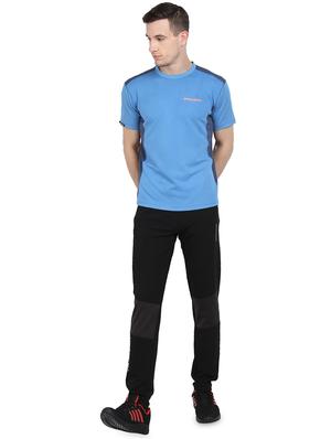 blue color block t-shirt - 16555369 - Standard Image - 4