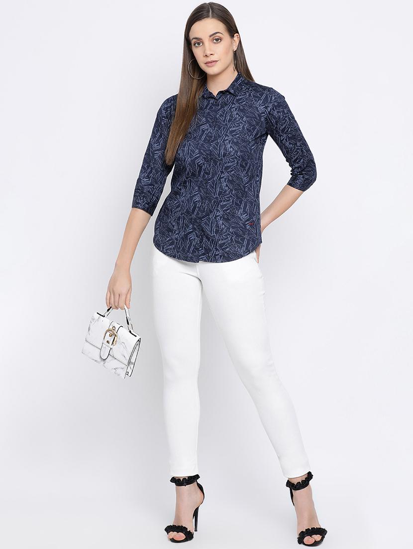 curved hem abstract shirt - 16558587 - Zoom Image - 1