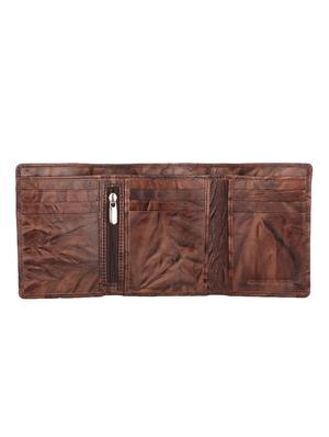 brown leather wallet - 16561181 - Standard Image - 3