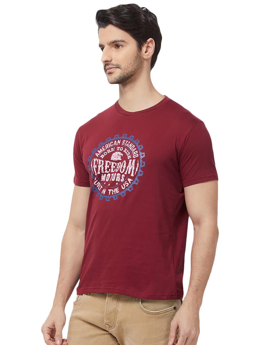 maroon typographic chest print t-shirt - 16563806 - Zoom Image - 2