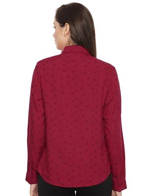 long sleeved graphic printed shirt - 16564907 - Standard Image - 2
